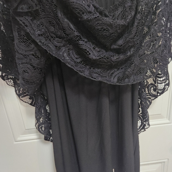 Women's 2x Flowy Lace Blouse - Picture 2 of 2